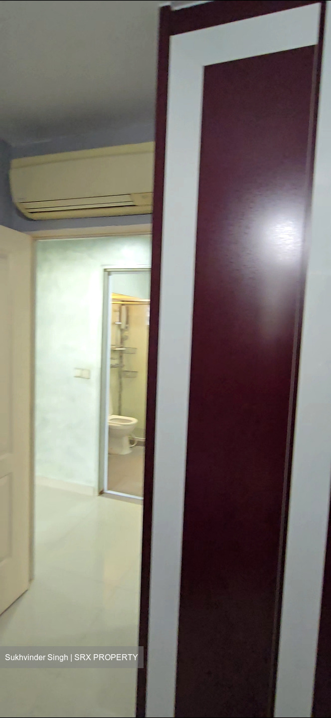 Blk 428B Floral Spring @ Yishun (Yishun), HDB 5 Rooms #639501661